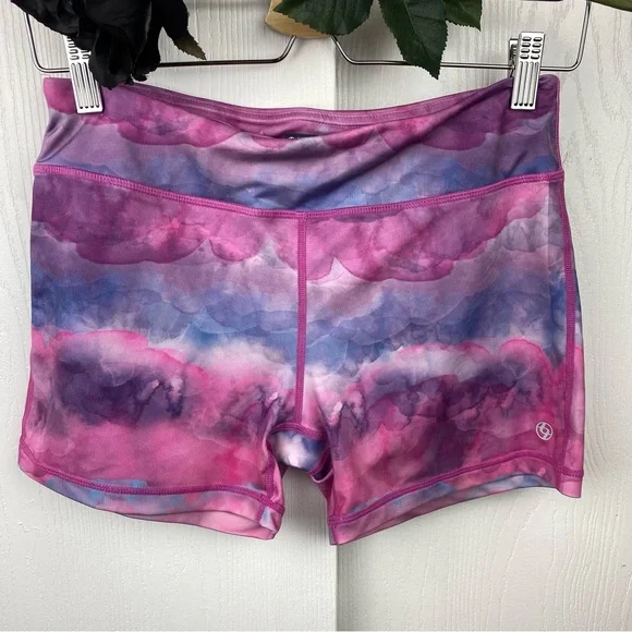 Lija Shorts - Picture 4 of 12